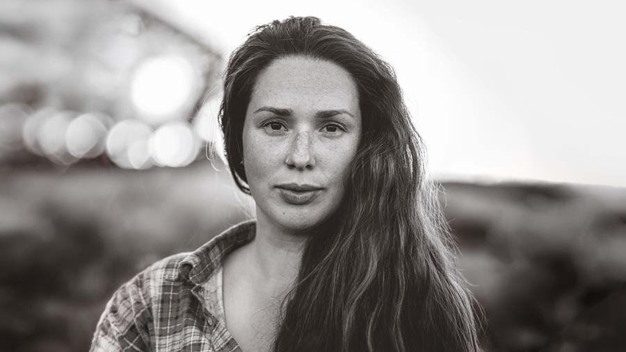 Prairie Hotel Parachilna by Ally Paterson